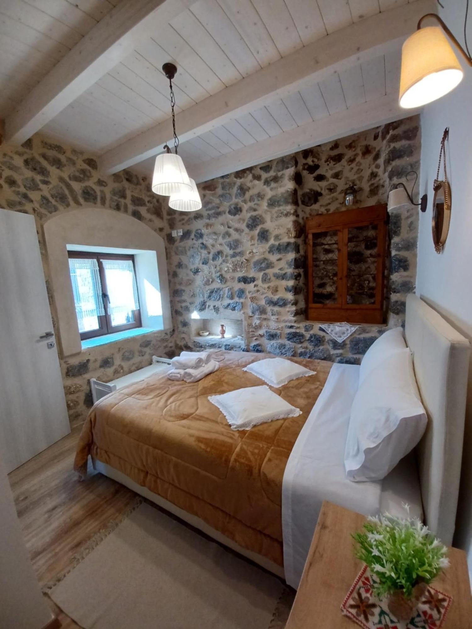 Rodanthe'S Guest House Stemnitsa Quarto foto